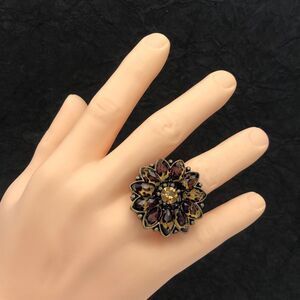 Leopard Flower Cocktail Stretch Ring